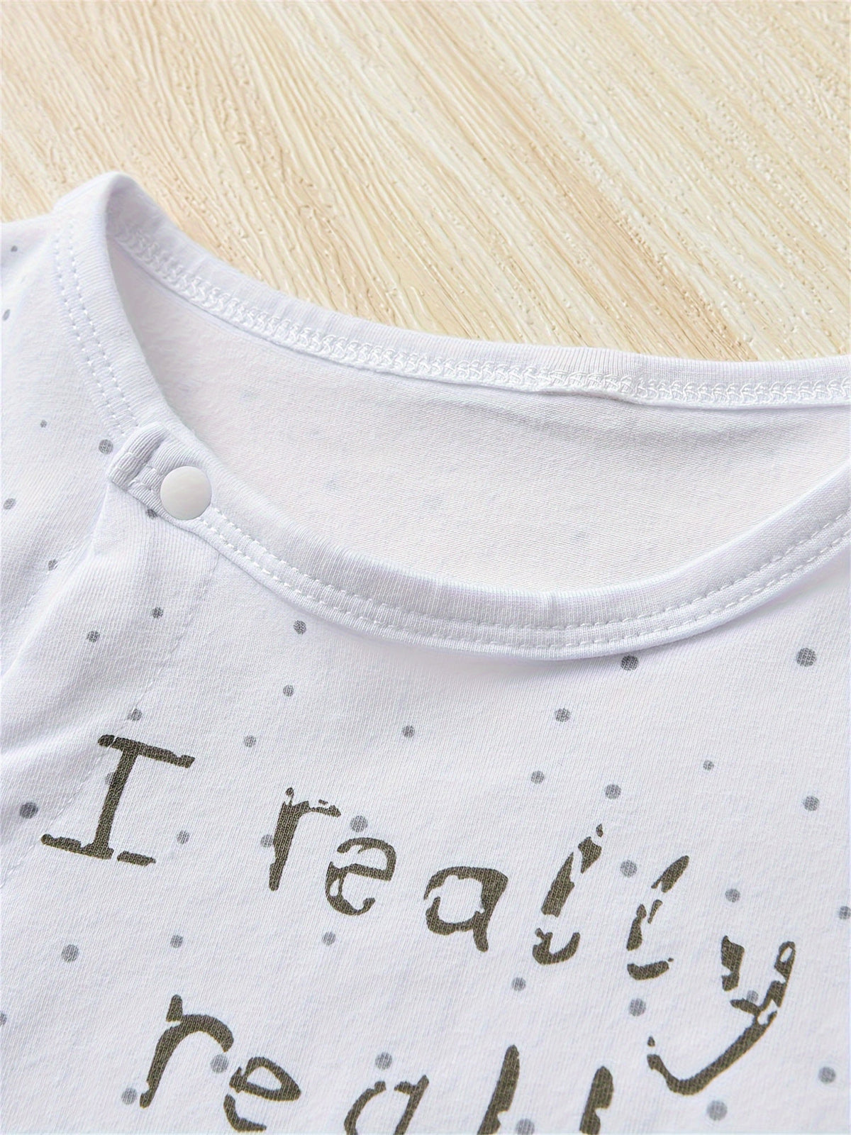 Baby Daddy and Mummy Footed Rompers 2-Pack with Long Sleeves and Family Slogan Prints for Everyday Outfits