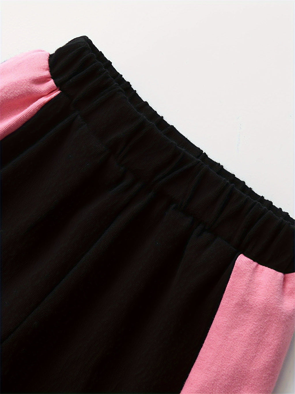 Baby Girl Bodysuit and Pants Set, I Love Mom and Dad Prints with Pink Side Stripes for Everyday Dressing