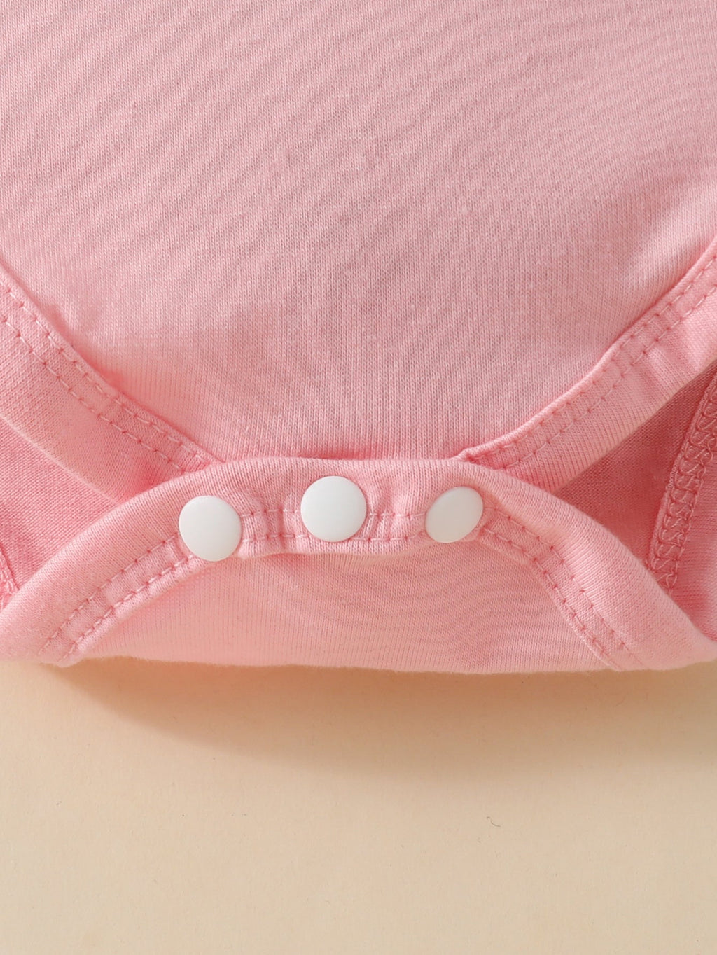 Baby Girls' Pink Bodysuit Shorts Set with a Daddy's Girl Mommy's World Print and Matching Heart Headband