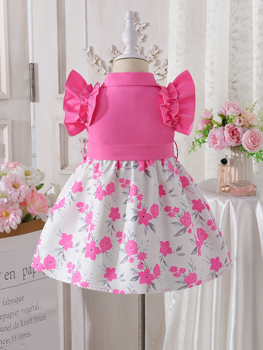 Baby Girl Floral Dress with Ruffled Sleeves and a Waist Bow in Blue or Red for Summer Celebrations