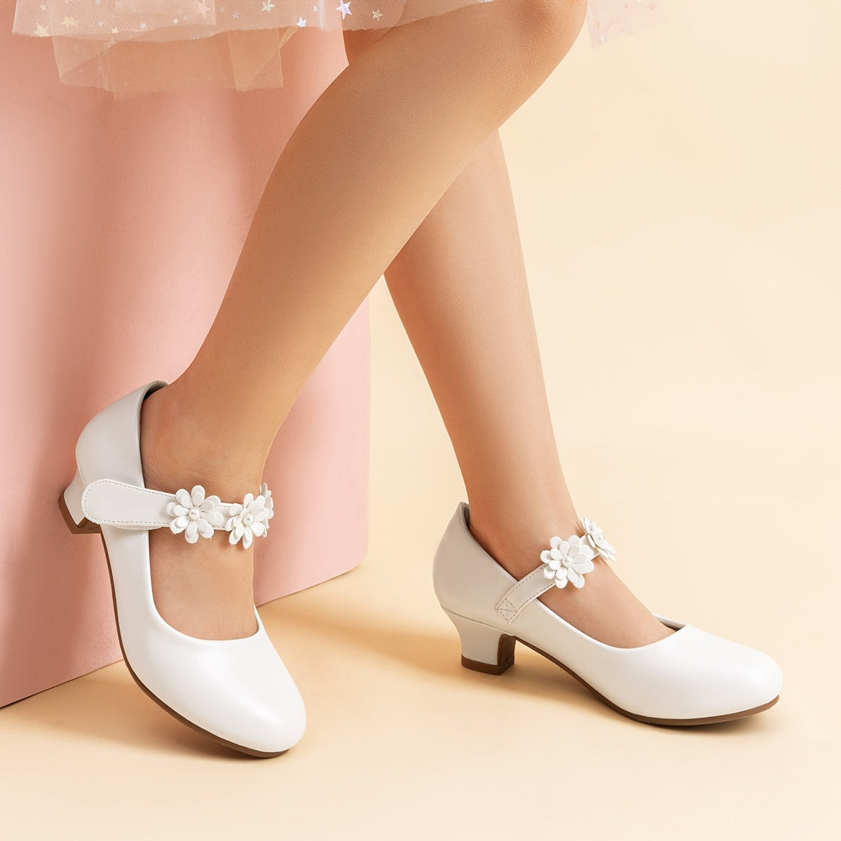 Floral Mary Jane Pumps for Girls with Rounded Toes and Low Heels in Black, White or Glittering Gold