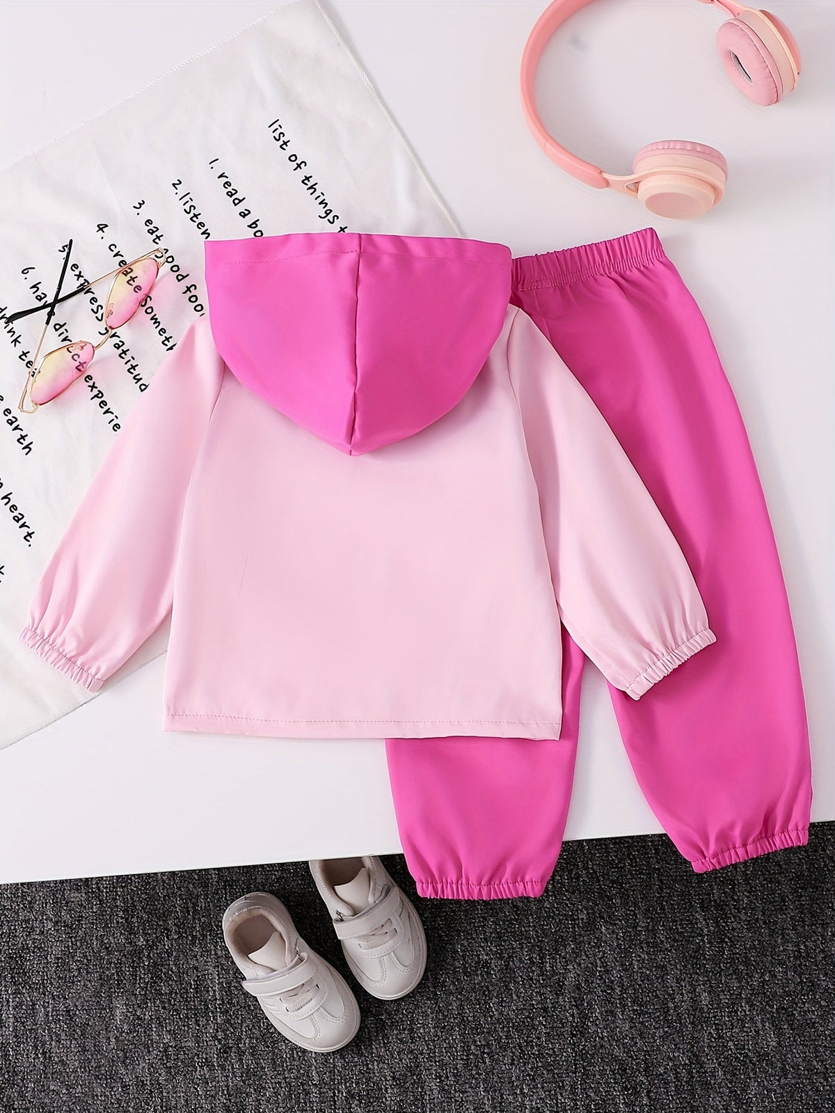 Toddler Girls' Pink Colorblock Half Zip Hoodie and Jogger Pants Set with Matching Letter Patch Details