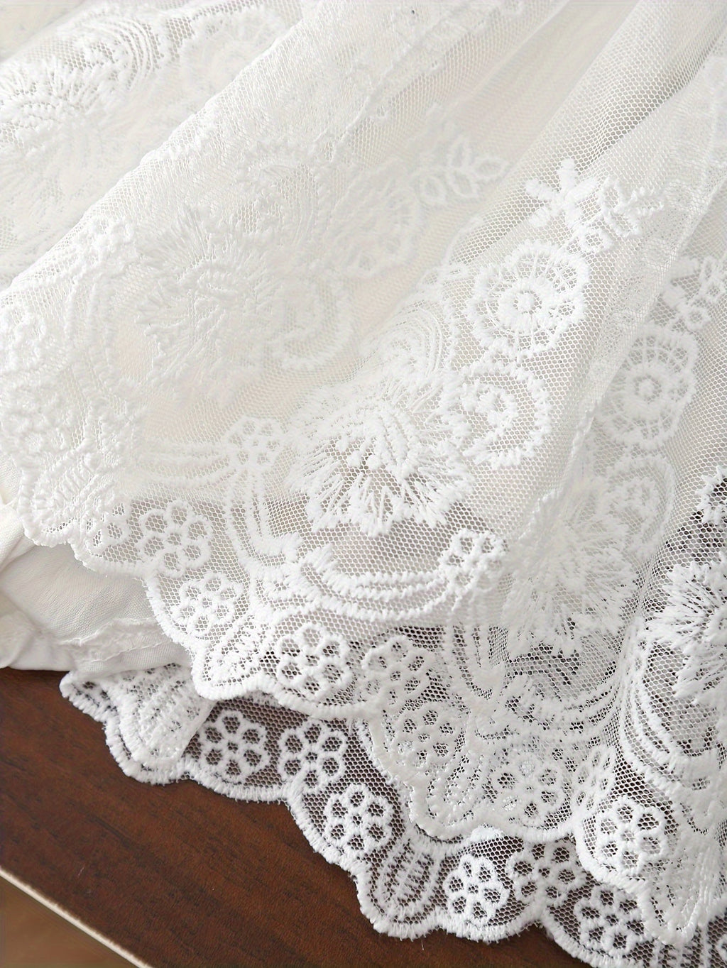 Baby Girls' White Lace Dress and Floral Headband Set for Family Occasions with Long Sleeves and a Front Bow
