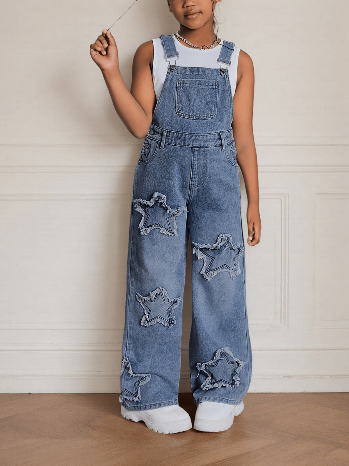 Girls' Star Patch Denim Overalls with Wide Legs and a Bib Pocket in Blue Washes for Casual Layering