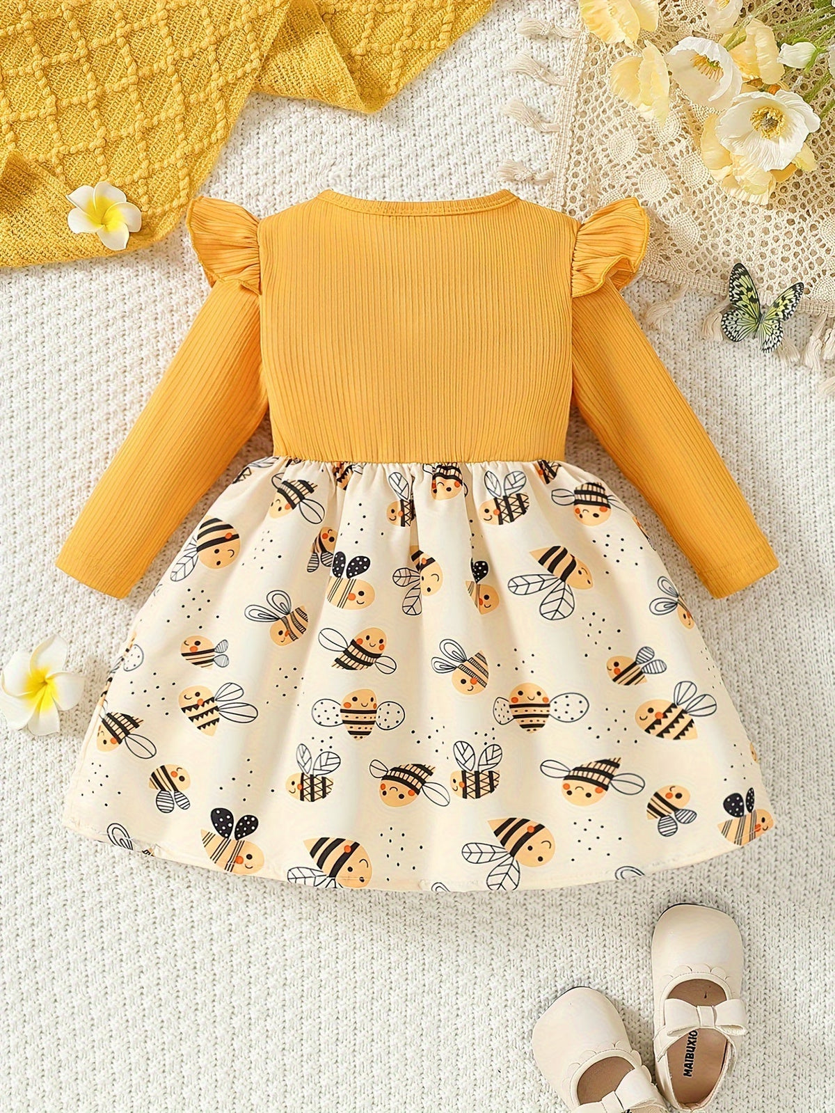 Girls' Bee Print Dress in Yellow with Ruffle Shoulders and Long Sleeves for Spring and Fall Outfits