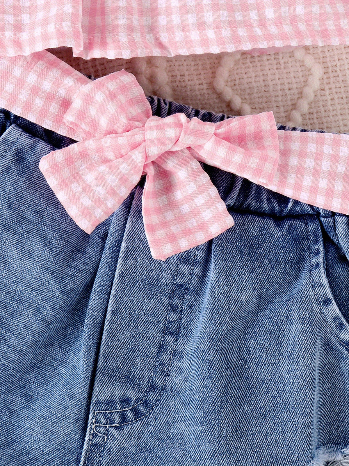 Girls' Pink Gingham Bow Top and Denim Shorts Set with Ruffled Sleeveless Styling for Warm Weather Outfits