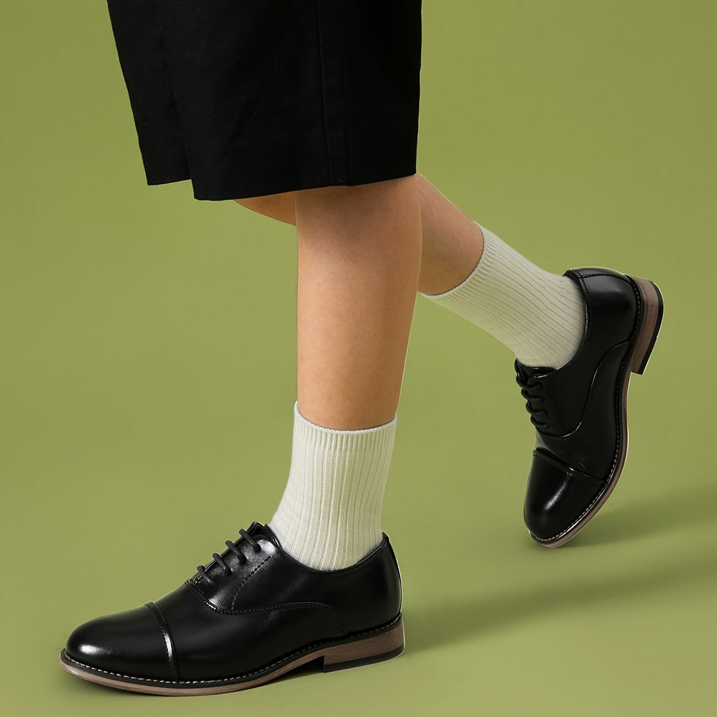 Boys' Cap Toe Oxford Shoes with Smooth Synthetic Leather Uppers and Low Heels for Formal Outfits